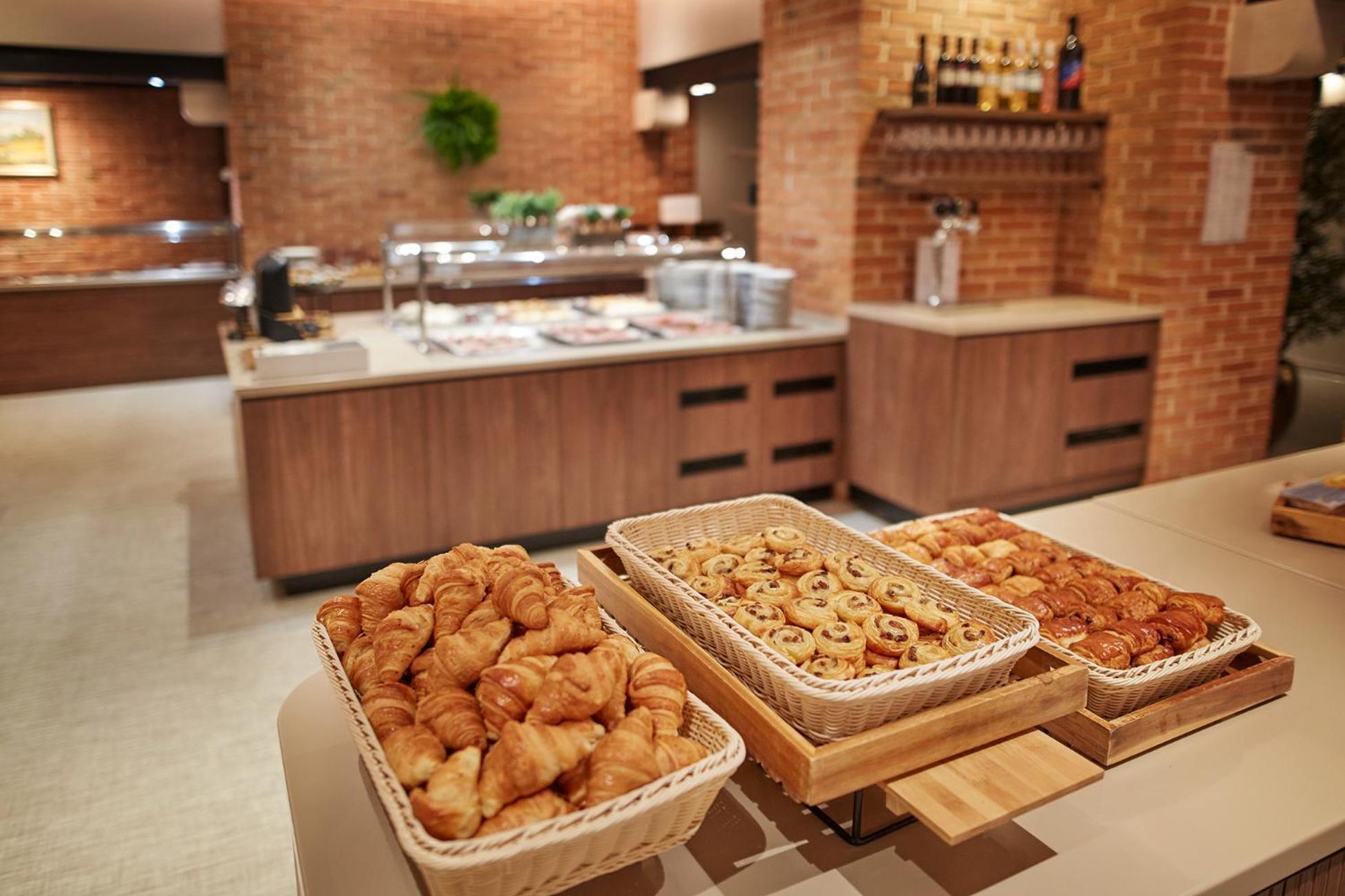 Olive Family Suites - Hotel & Resort Adria Ankaran Kültér fotó